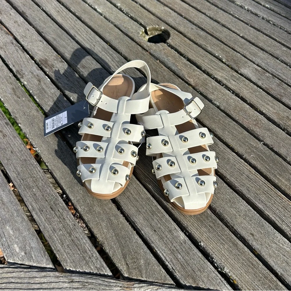 Nwt Women's Winnie Studded Fisherman‎ Sandals - Universal Thread Off size 7 new